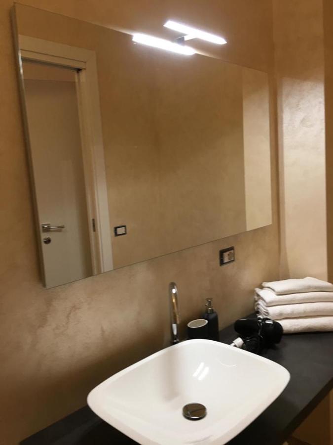 ברגמו Cute And Cozy Apartment Train Station מראה חיצוני תמונה